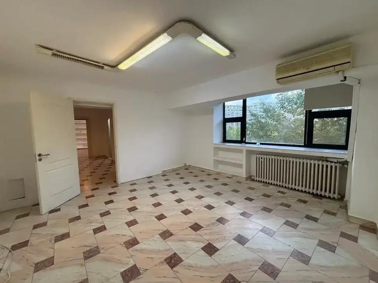 Apartament 2 camere 70 mp Rond Alba Iulia Pretabil Birouri Nemobilat