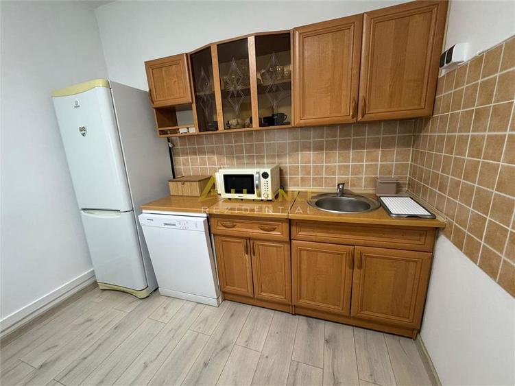 Apartament 2 camer Str Vlad Judetul