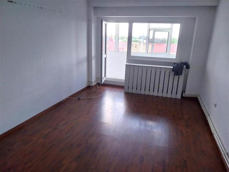 3 camere, decomandat, 82 mp, Bariera - Catedrala