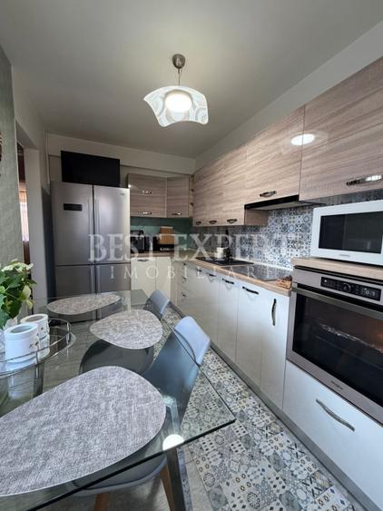 Casa Premium P+1+M | 4 Camere | 3 Parcari | Curte 130 mp | Gata de Mutare