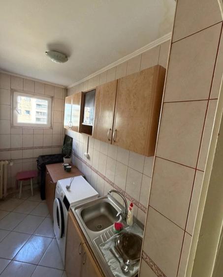 Tineretului,langa  metrou si parc / 4 minute ,inchiriere garsoniera decomandata