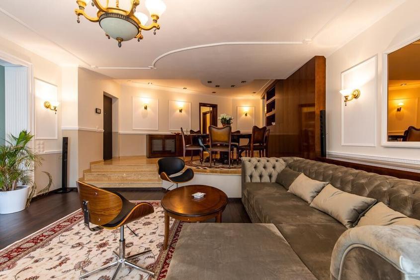 PRIMAVERII DE INCHIRIAT APARTAMENT 4 CAMERE MOBILAT CLASIC