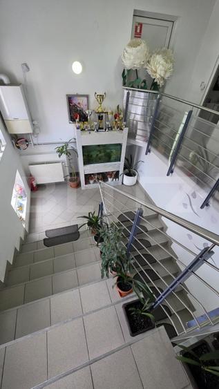 Cladire comerciala 350mp utili, str. Dornei