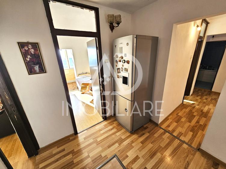Apartament 3 camere – zona Liceului Sportiv