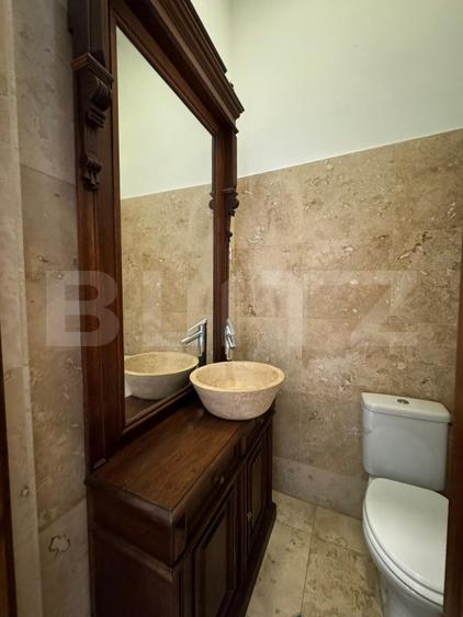 Vand apartament ULTRACENTRAL cu 2 camere - perfect pentru spatiu de birou