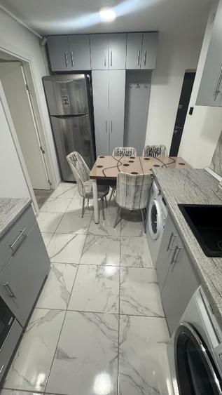 Inchiriez ap 2 camere moll viitan