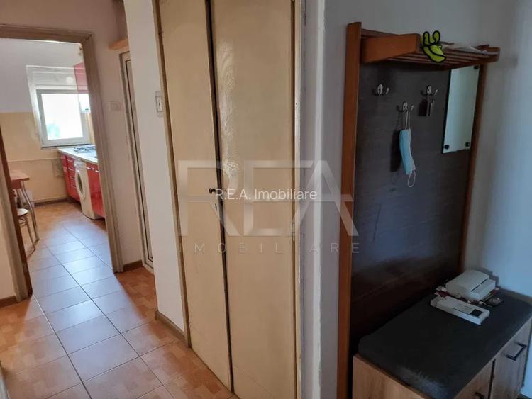3 Camere Campia Libertatii , semidecomandat
