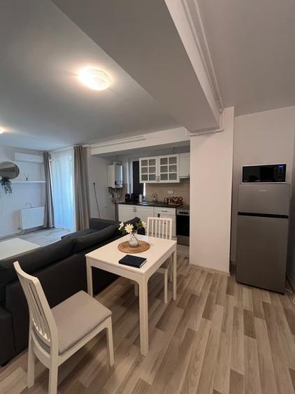 Prima închiriere | Studio 38 mp | Parcare | Piscină | Libertății Gardens