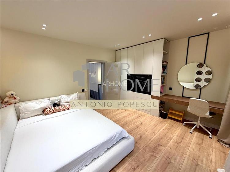 Vila premium, 4 camere si anexa, in Padurea Paulesti.