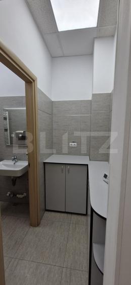 Spațiu comercial, 82 mp, zona Micro 11