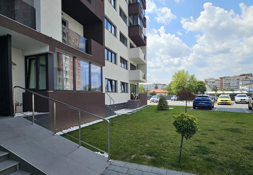 Spatiu Comercial in complexul CITY LAKE VIEW.