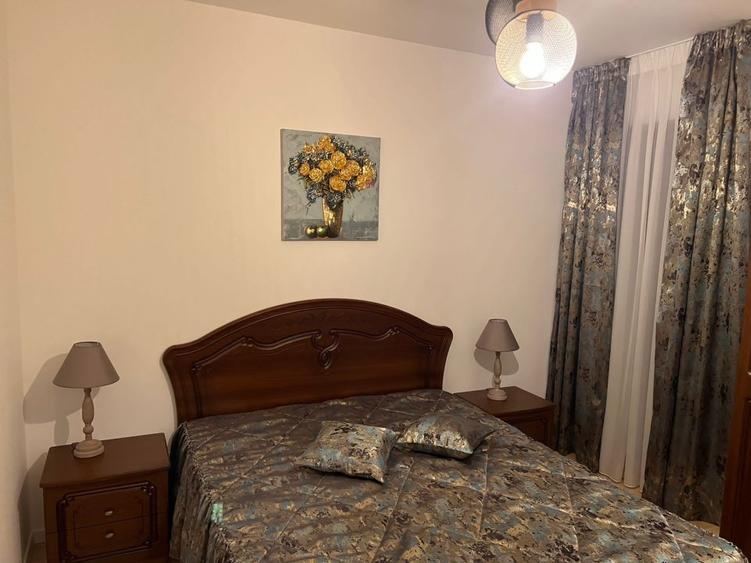 2 camere UltraCentral , mobilat / utilat , finisaje superioare !