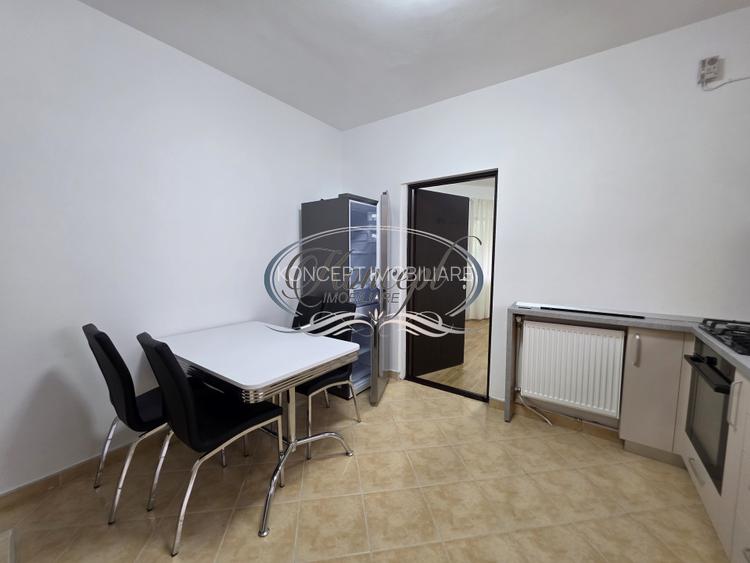 Apartament in vila cu parcare si garaj - 12