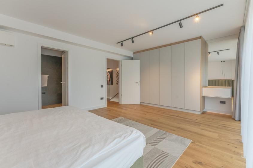 Duplex Premium cu Panorama Carpaților | Drumul Poienii Complex Stejeris
