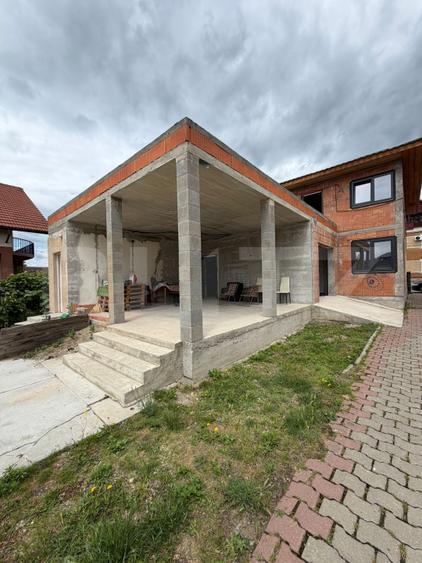 Casa 180 mp, teren 793 mp, zona centrala Campia Turzii