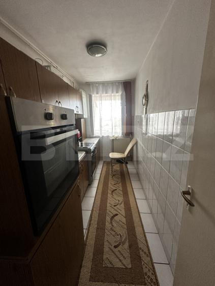 Apartament de vanzare, cu 2 camere, 60 mp, zona Micro 15