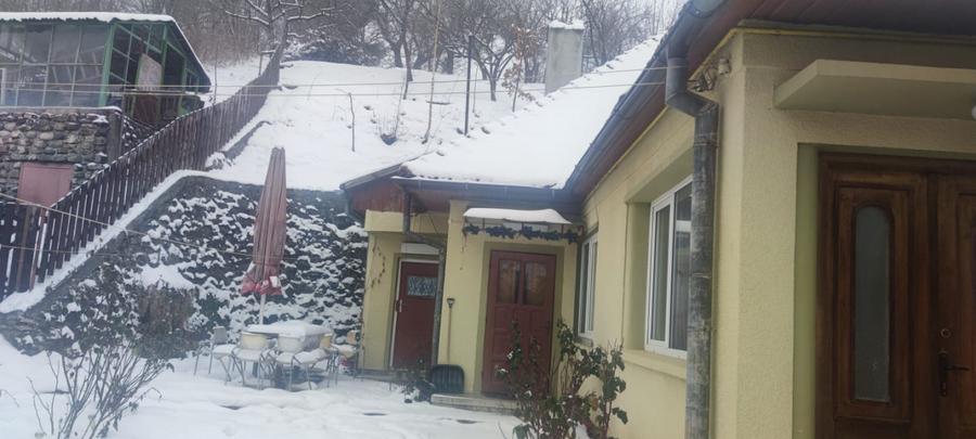Casa Săcele, poziționată într-o zona linistita și buna