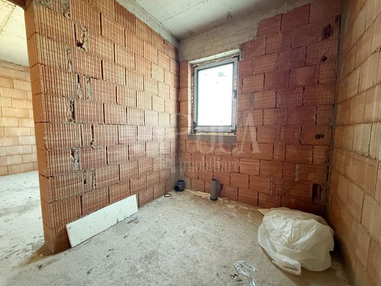 Casa 24 camere de vanzare in Someseni, Cluj Napoca