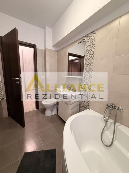 Apartament 3 Camere Decomandat | 15 Min Metrou Ap. Patriei | 89 MP