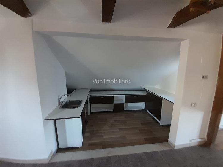 Casa individuala potrivita pentru locuinta,birouri sau cabinete medicale - 10