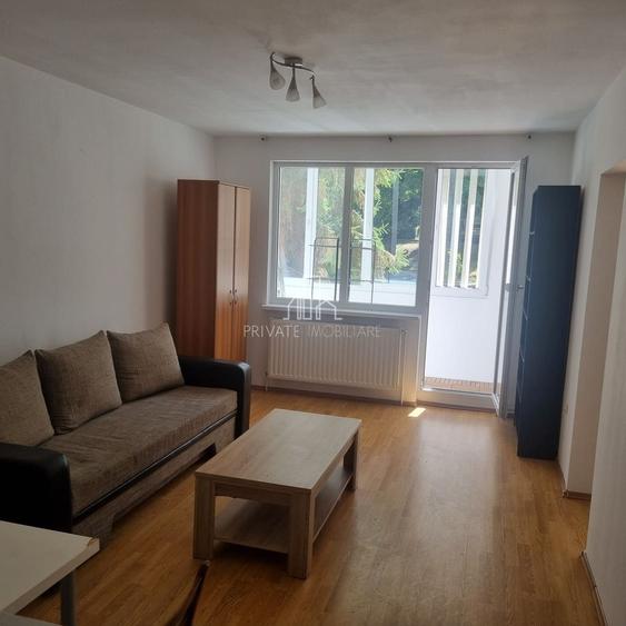 Apartament 4 Camere Et. 1 De Inchiriat, Zona 7 Noiembrie