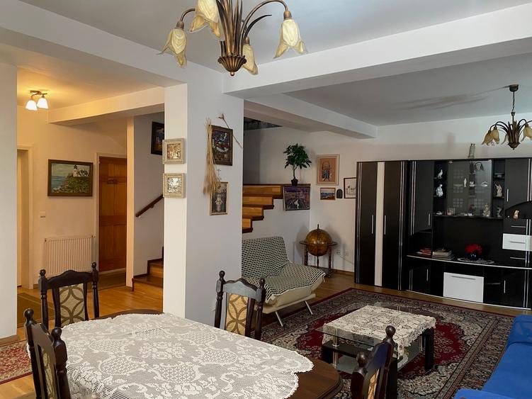Casa tip duplex, Cartier Terra, 5 camere, P+E, sp 170 mp, teren 512 mp, garaj