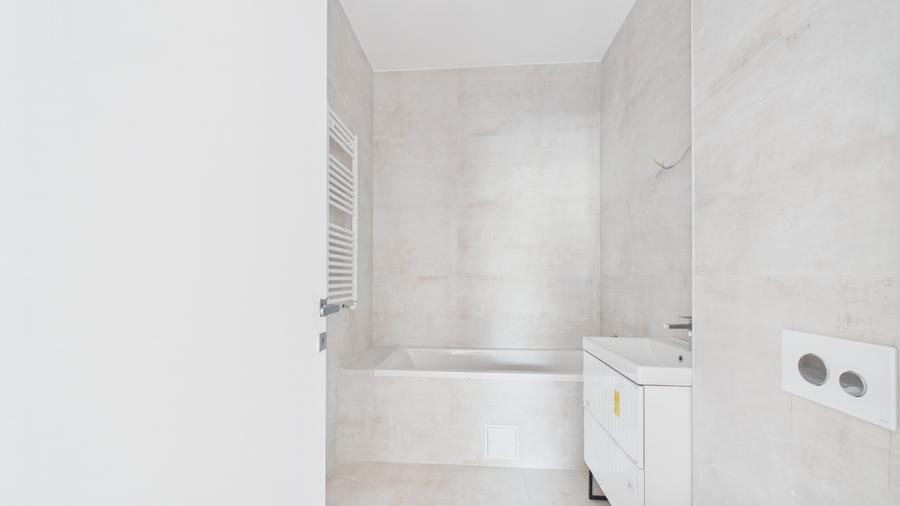 Apartament 3 Camere cu Vedere Panoramică | Metrou în Fața Blocului