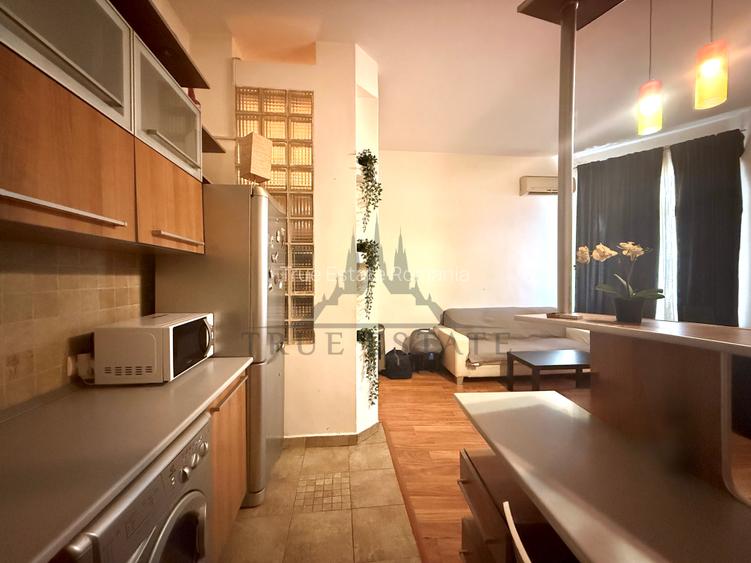Apartament 2 camere Universitate- Carol