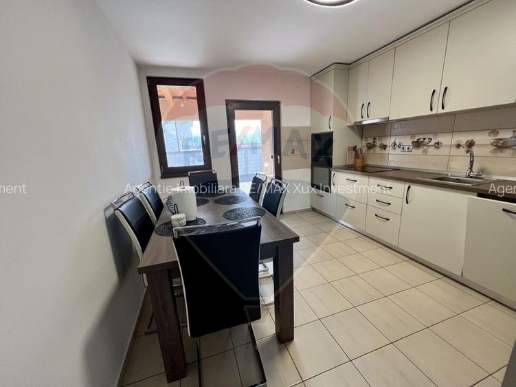 Casă  de vanzare - 5