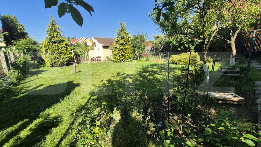 Proprietate impresionantă de vanzare , 410 mp, teren 885 mp, zona Semicentrala
