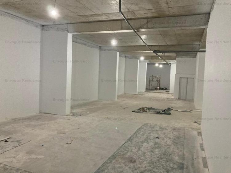 Spatiu comercial situat la subsol, Militari