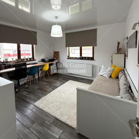 | Vila Parter+Mansarda | SENDRENI, SERBESTII VECHI | teren: 500 mp |