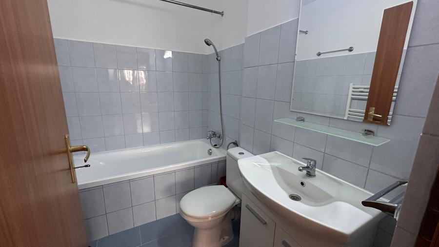 Apartament 2 camere decomandat| Gavana| Pitesti.
