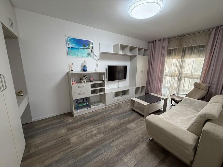 AP. 2 CAMERE- REGNUM RESIDENCE, PARCARE, BUCATARIE INCHISA, CENTRALA