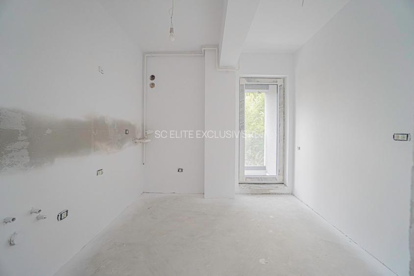 Tomis Nord - Vanzare apartament decomandat cu 3 camere, bloc nou.