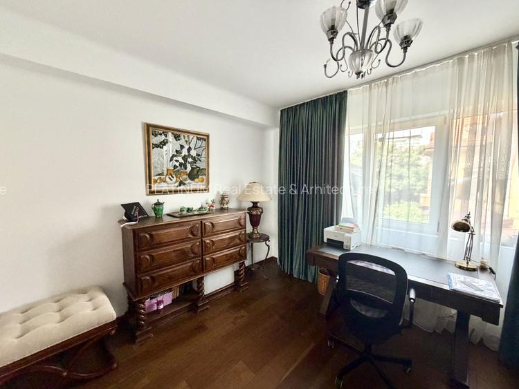 Vanzare apartament 3 camere Beller - 20