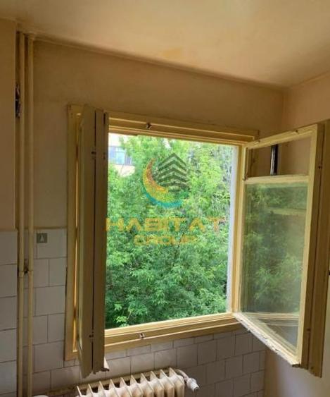 3 camere Berceni Emil Racovita liber