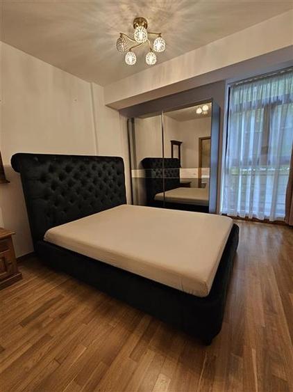 ARCUL DE TRIUMF, 2008, ET 1, 88 MP, RENOVAT, MOBILAT, GARAJ!