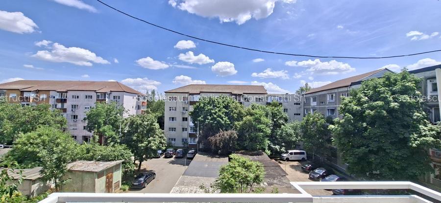 Apartament decomandat 3 camere - zona Torontalului - 5