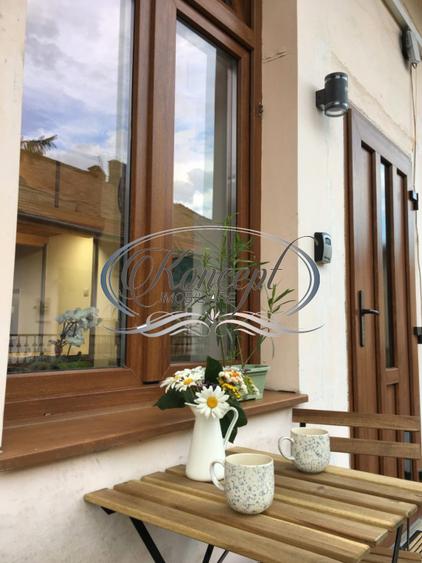 Centru, apartament cu 1 camera de vanzare, autorizat pentru regim hotelier