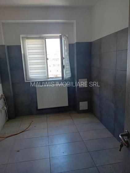 Cimpia Libertatii /metrou pta muncii - 4