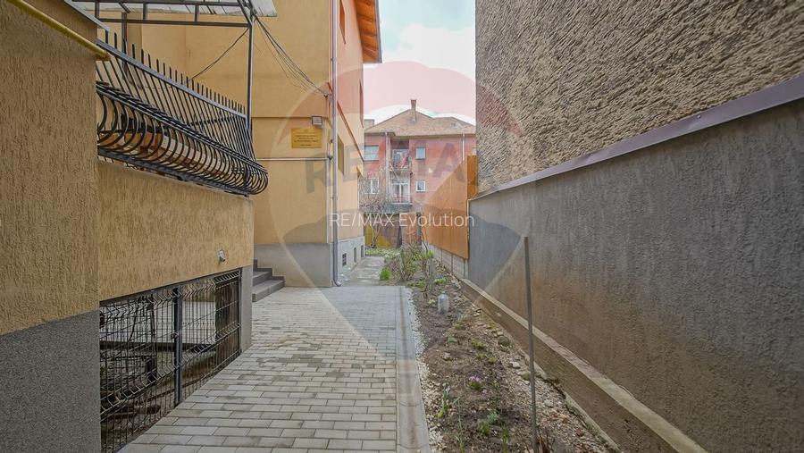 COMISION 0% - Spatiu Comercial de închiriat - Bulevardul 15 Noiembrie - 26