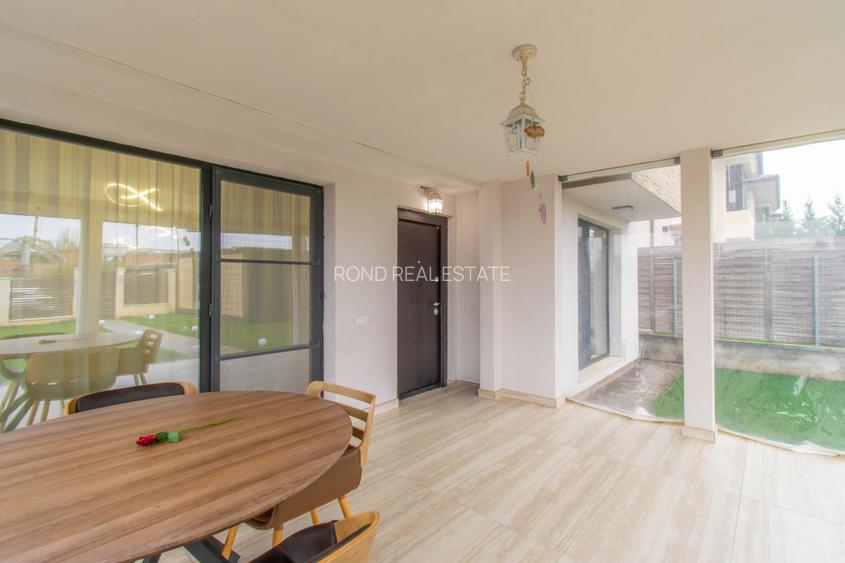 Vilă modernă cu vedere la lac, minicomplex inchis - 5