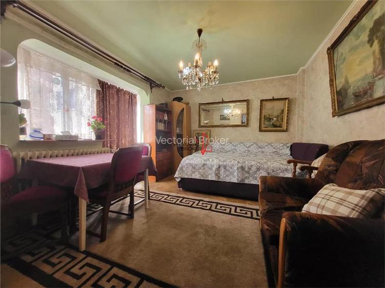 FIX LA METROU / 4 CAMERE DECOMANDAT / ETAJ 1 - 4