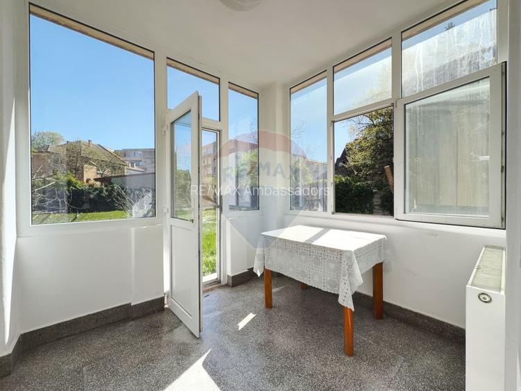 Casă / Vilă cu 5 camere de vânzare în zona Tipografilor - 15