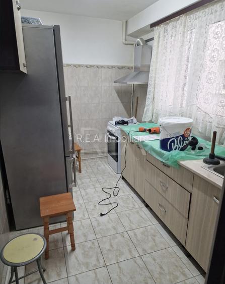 2 camere, P/4, 50mp, anvelopat, bloc tip P-Drumul Taberei - 7