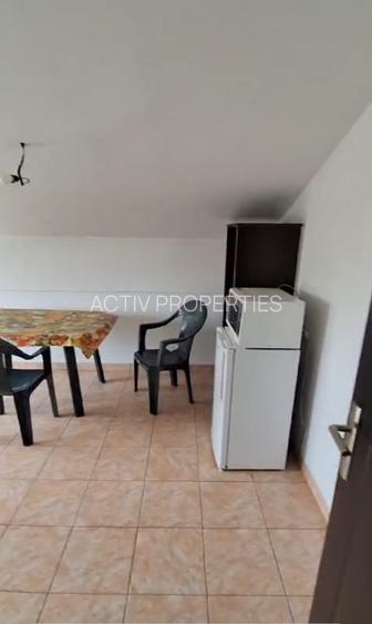 Vila 2013,mansardata 2018,P+1+M, 5 camere,bai 4, su 150mp,teren 550mp, parcari 4 - 23