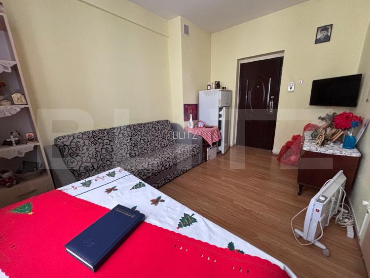 Oportunitate - De vanzare 2 camere de cămin, pe același CF - 6