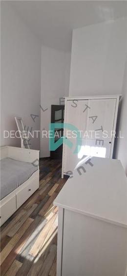 Apartament  la casa 3 camere, Bd. 15 Noiembrie - 14