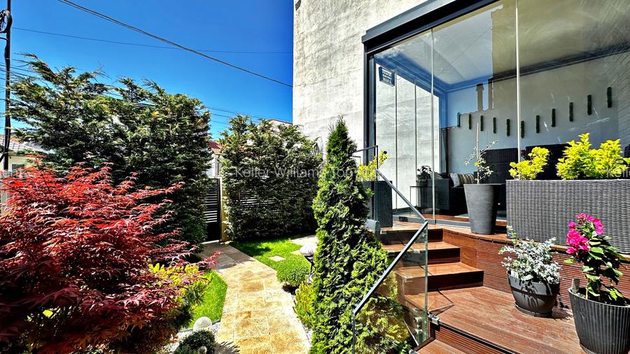 TOMIS 2 - VILA - Design de Revista - Comision 0% - 18